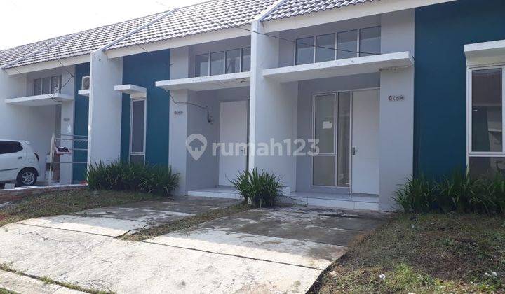 2 Rumah Gandeng di Cluster London, Mutiara Gading City, Bekasi 2