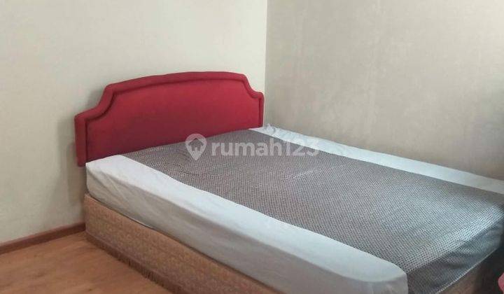 Rumah 2 Lantai Bagus Semi Furnished di Istana Regency Sudirman, Bandung 1