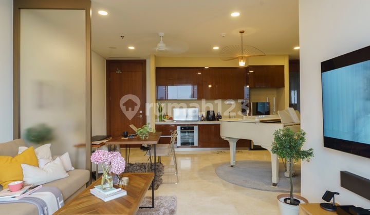 Apartemen Mewah The Elements Furnished Bagus View City Dijual Segera