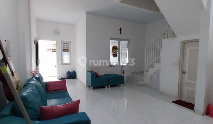 Rumah Semi Furnish 3lt Row 2 Mobil Tanjung Duren Jakarta Barat 7