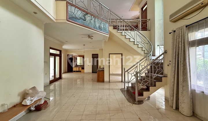 Limited Offer! Rumah Mewah 2 Lantai 280M2 Komplek Prisma Kedoya Jakarta Barat