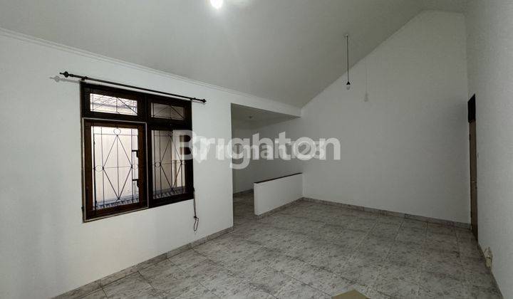 RUMAH LUAS 159m2 DALAM PERUMAHAN DURI KEPA, JAKARTA BARAT 2