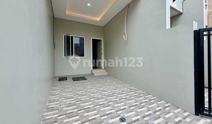 Langkah! Rumah Baru Bebas Banjir One Gate System Tomang Jakarta Barat 2