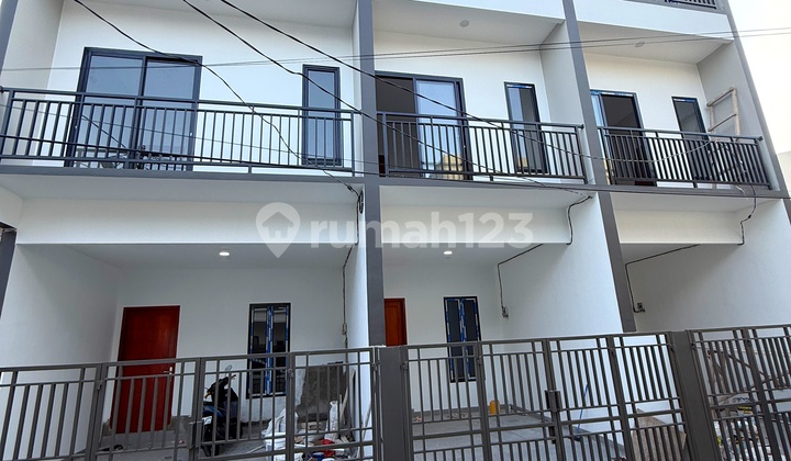 Rumah Siap Huni 3lt Row 2mobil Duri Kepa Dekat Tanjung Duren Jakarta Barat Rumah Siap Huni 3lt Row 2mobil Duri Kepa Dekat Tanjung Duren Jakarta Barat