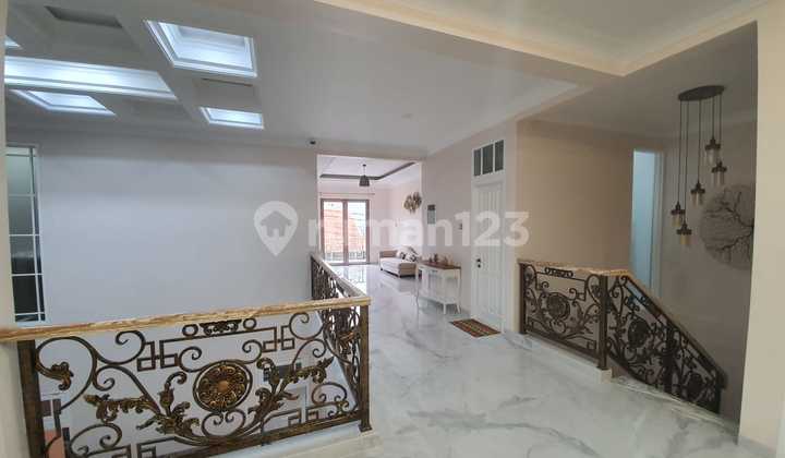 Rumah Luas Lebar Jalan Besar Tanjung Duren Jakarta Barat 2
