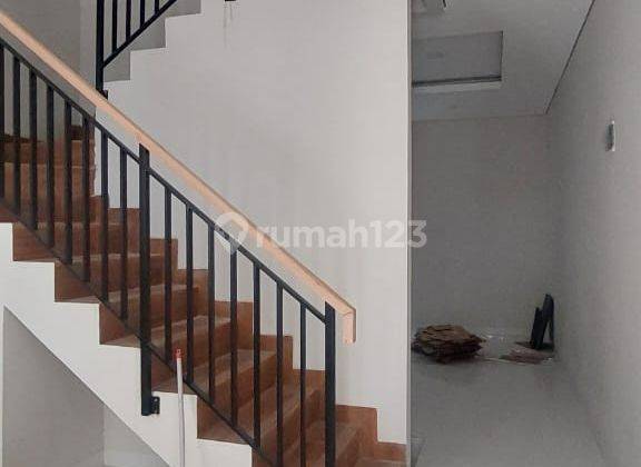 Rumah Baru 3.5 Lt Bebas Banjir Mandala Tomang Jakarta Barat 2