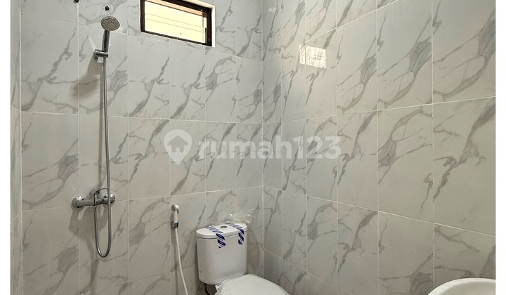 Rumah Baru Minimalis Modern Strategis Belakang Mall Taman Anggrek Cluster Tanjung Duren Jakarta Barat 4