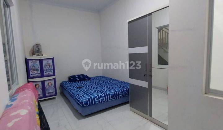 Rumah Semi Furnish 3lt Row 2 Mobil Tanjung Duren Jakarta Barat 5