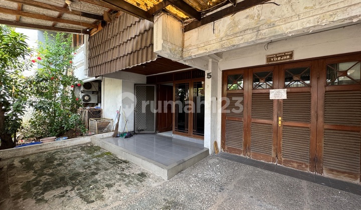 Rumah Lama 1.5lantai Komplek Tenang Asri Duri Kepa Dekat Tanjung Duren Jakarta Barat 2