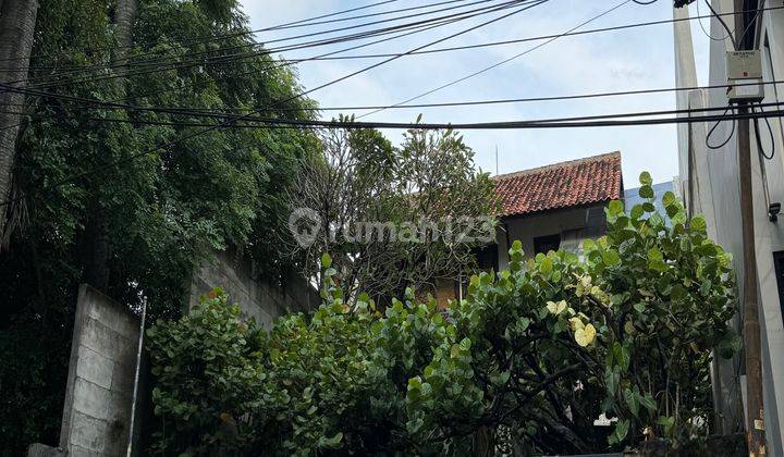 Rumah Eksotis Villa Bali Strategis Di Tengah-tengah Jakarta Selatan 1