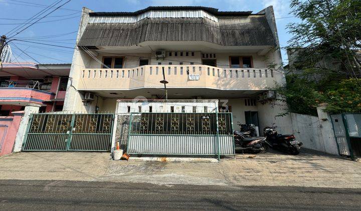 RUMAH KOST 3 LANTAI HANYA 800 MTR DARI KAMPUS TANJUNG DUREN, JAKARTA BARAT 1