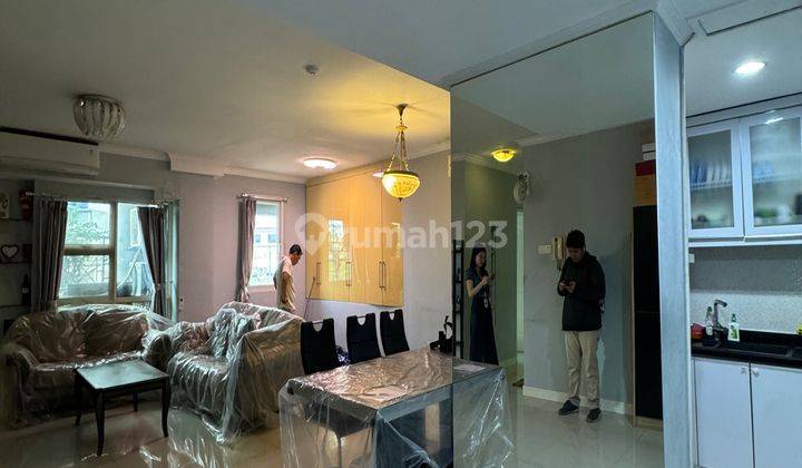 Apartemen Full Furnish 3BR Lantai Rendah Apt Grand Tropic 1