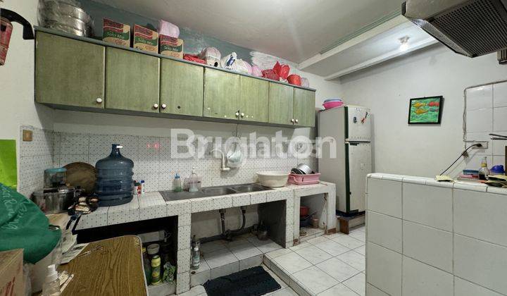 BU! RUMAH 2 LANTAI LEBAR JALAN BESAR TAMAN RATU, JAKARTA BARAT 2