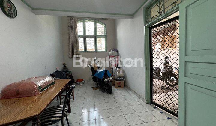 BU! RUMAH 2 LANTAI LEBAR JALAN BESAR TAMAN RATU, JAKARTA BARAT 2