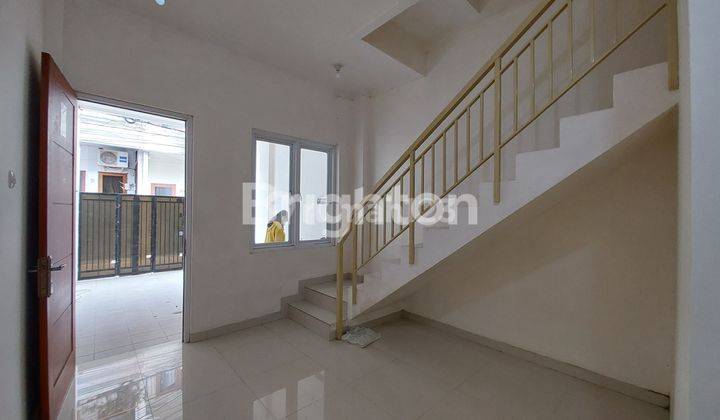 RUMAH 3LT FULL BELAKANG MALL CENTRAL PARK, JAKARTA BARAT 2