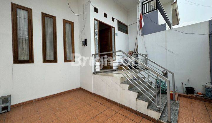 RUMAH 2 LANTAI DALAM PERUMAHAN TOMANG, JAKARTA BARAT 1