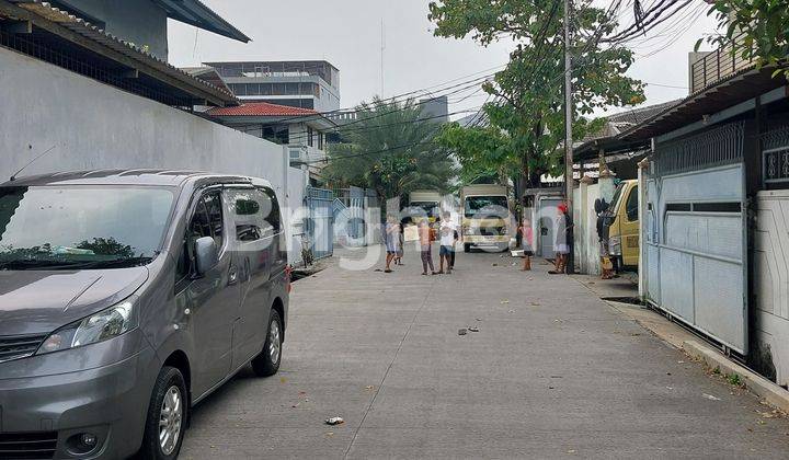 KAVLING TANAH JELAMBAR, JAKARTA BARAT ROW JALAN 3 MOBIL 2