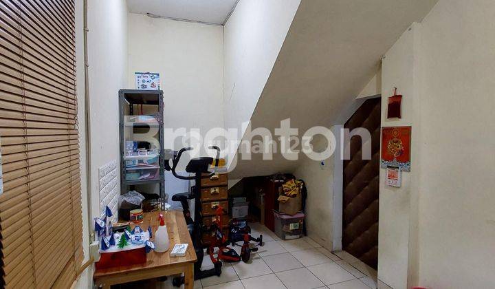 RUKO JELAMBAR, JAKARTA BARAT 3LT COCOK UNTUK KANTOR/GUDANG STRATEGIS 1