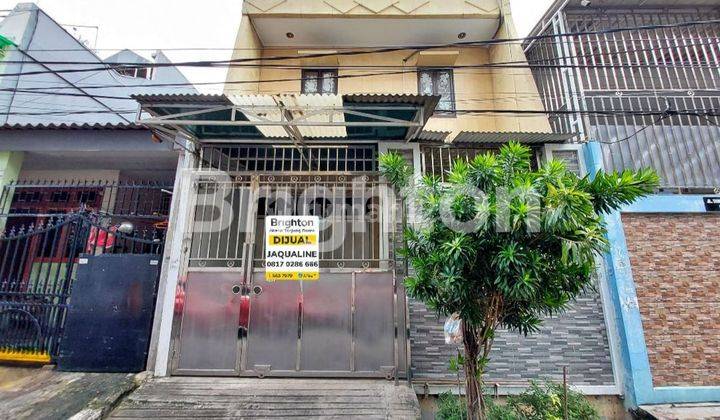 RUMAH SEMI FURNISH 3 LT DI TELUK GONG, JAKARTA UTARA 1