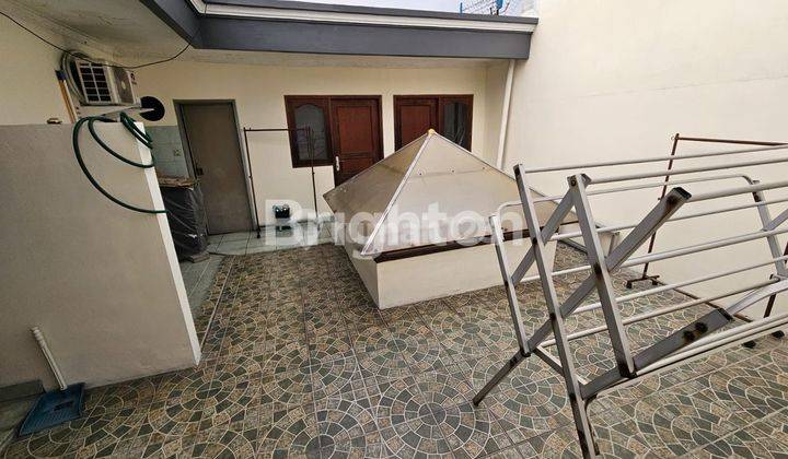 RUMAH 3LANTAI MENGHADAP TAMAN SEMI FURNISH CLUSTER KELAPA GADING, JAKARTA UTARA 2