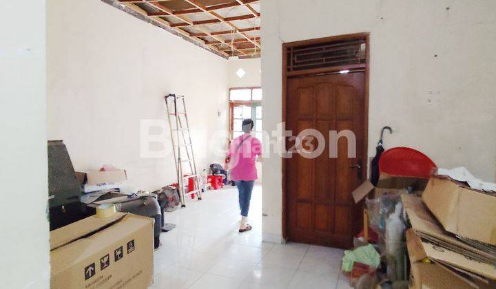 Rumah 3 Lantai Klasik Teluk Gong Dekat Pasar Murah 2