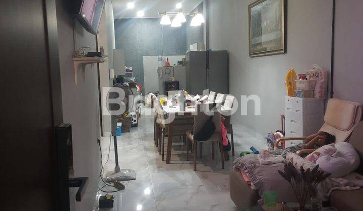 RUMAH GANDENG MINIMALIS 2½LT, BANGUNAN BARU PINGGIR JALAN  SERUA PARUNG TANGERANG SELATAN 2