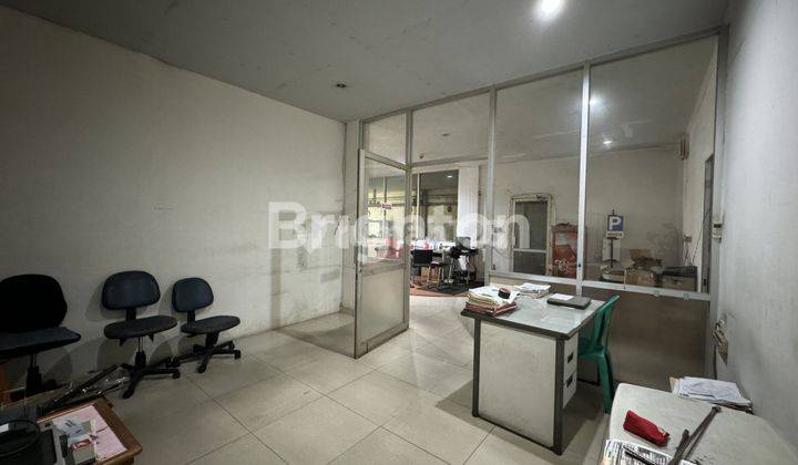 GEDUNG 3.5 LANTAI STRATEGIS TANJUNG DUREN RAYA, JAKARTA BARAT 2