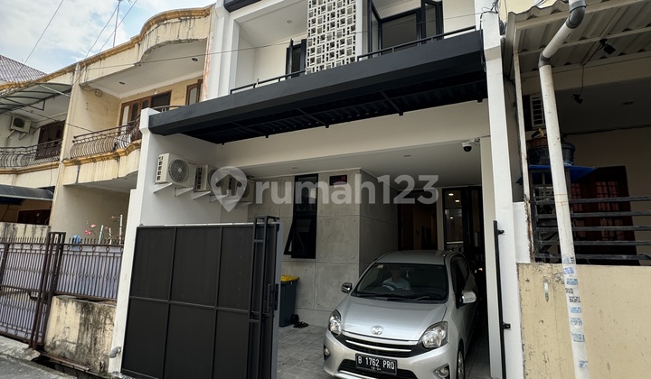 Rumah Kost Premium 3 Lantai Strategis Tanjung Duren Jakarta Barat