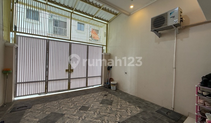 Tinggal Bawa Koper! Rumah 3Lt Strategis Tanjung Duren Jakarta Barat 2