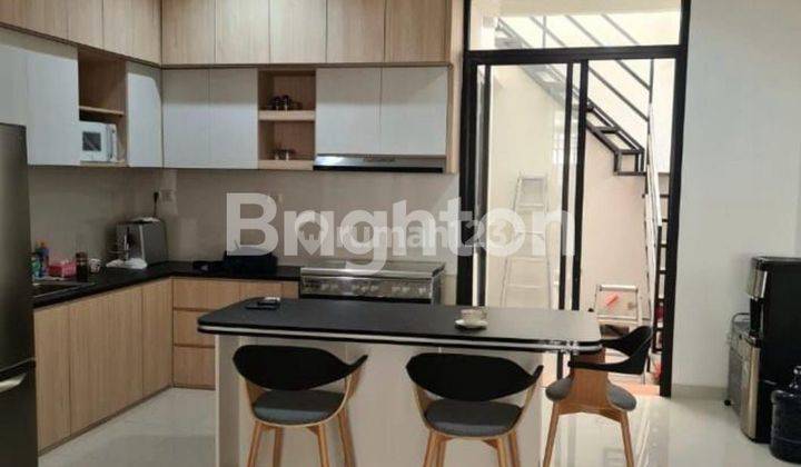 TINGGAL BAWA KOPER! RUMAH BAGUS FULL FURNISH 2.25 LANTAI DALAM KOMPLEK GREEN VILLE DEKAT TANJUNG DUREN, JAKARTA BARAT 2