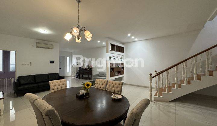 RUMAH BAGUS 3LANTAI FURNISH INTERCON KEBUN JERUK, JAKARTA BARAT 1