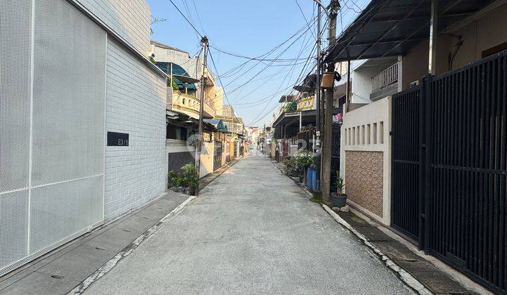 Rumah Bersih Siap Huni Taman Ratu Jakarta Barat 2