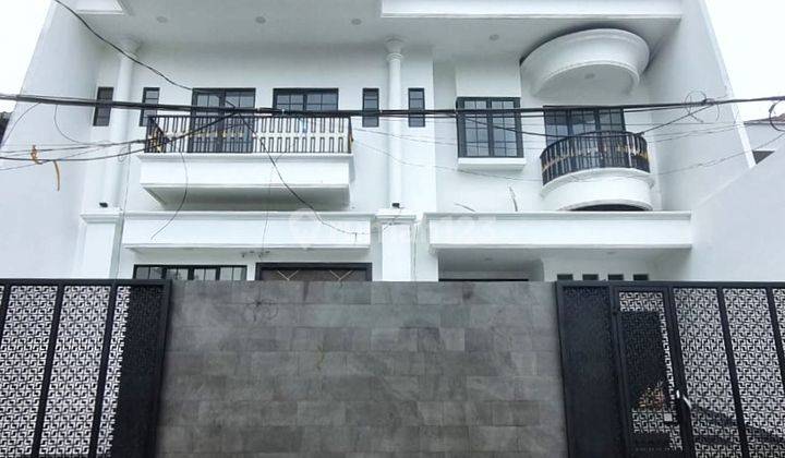 Rumah Mewah Premium Strategis Tomang Jakarta Barat 1