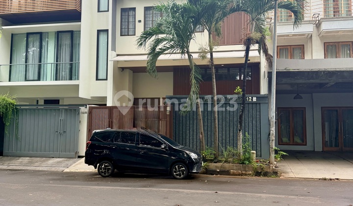 Rumah Modern 8X18 Siap Huni Permata Buana, Jakarta Barat