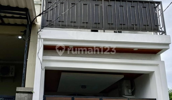 Rumah Modern Fully Furnish 3.5X25 Startegis Kemangisan Jakarta Barat