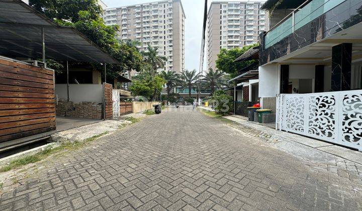 Rumah Hoek Luas Bagus Strategis Meruya Ilir Kebun Jeruk, Jakarta Barat 2