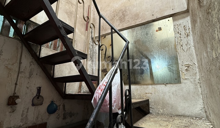 1-story house, 1 car space, Tanjung Duren, West Jakarta