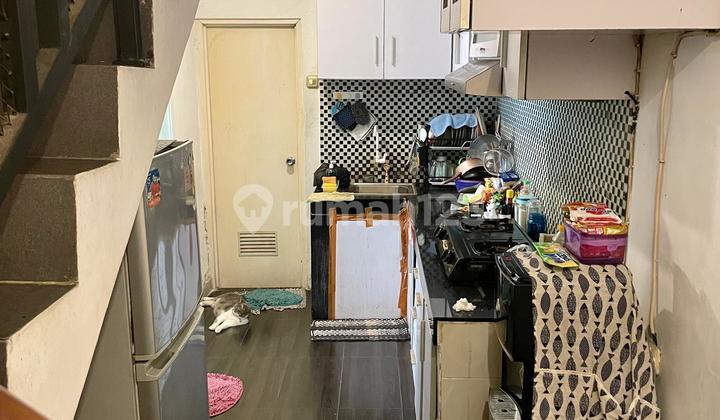 Cocok Untuk Kost! Rumah Usaha Strategis Dekat Tol Bonus Furniture Dan Ac Kebun Jeruk Jakarta Barat 2