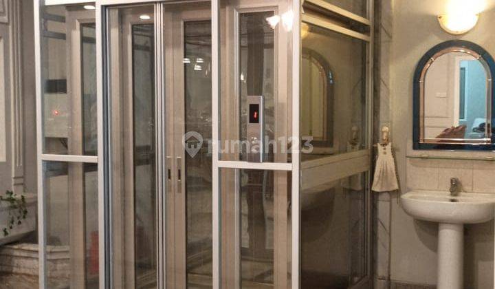 Rumah Mewah 2lt Lokasi Bagus Berikut Lift Intercon Jakarta Barat 2