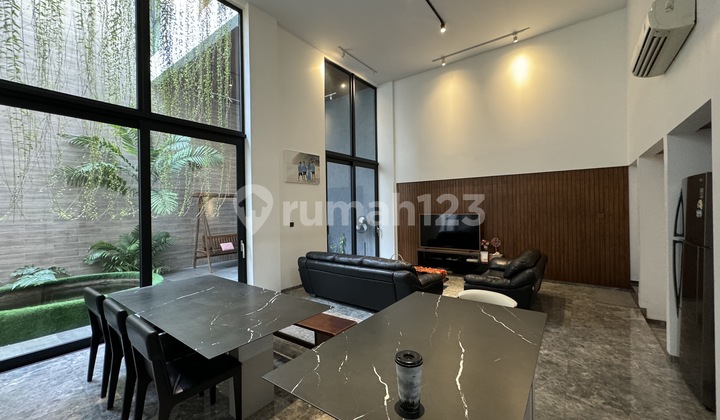 Rumah Suasana Villa 3lt Modern Minimalis Duri Kepa Jakarta Barat 1