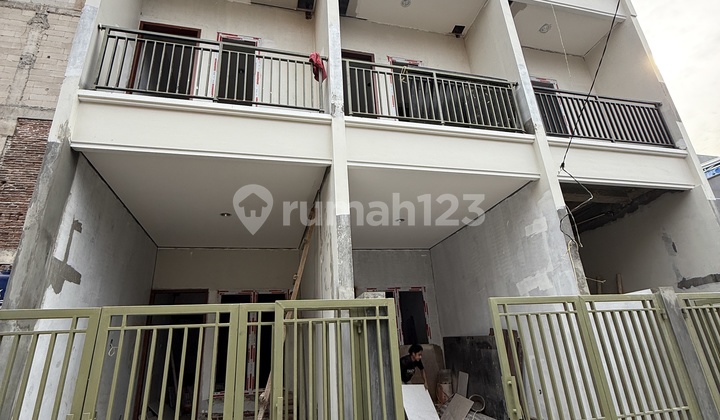Rumah Baru 3lt Perumahan Duri Kepa Dekat Tanjung Duren Jakarta Barat 2