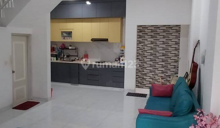 Rumah Semi Furnish 3lt Row 2 Mobil Tanjung Duren Jakarta Barat 8