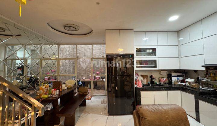 Rumah Furnish 2lt Duri Kepa Dekat Tanjung Duren Jakarta Barat 2