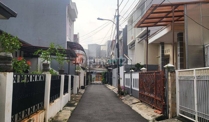Rumah 2.5lt Siap Huni Strategis Grogol Jakarta Barat 2