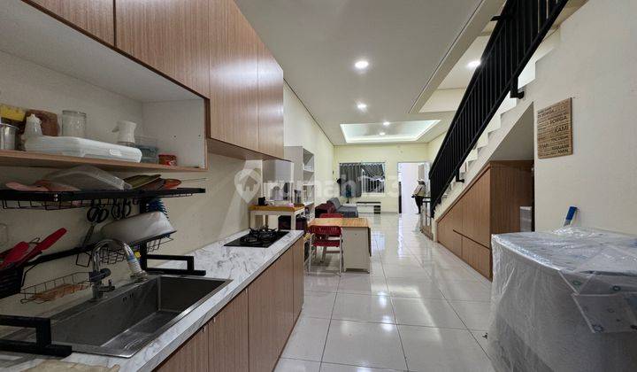 Rumah Baru Full Furnish 3lt Strategis Grogol, Jakarta Barat 1