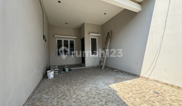 Rumah Baru 3lt Strategis Tomang Jakarta Barat 2