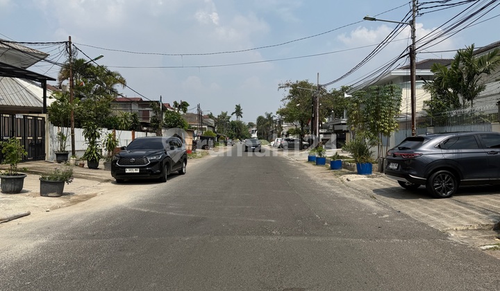 Rumah Baru bisa Usaha Row Jalan 3Mobil Duri Kepa Dekat Tanjung Duren Jakarta Barat 2