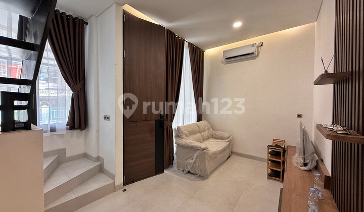 Tinggal Bawa Koper! Rumah Baru 5X14 Furnish Cengkareng Jakarta Barat