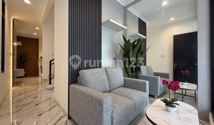 Hidden Gem Di Kedoya! Rumah Baru Modern 3lt Super Nyaman & Elegan 