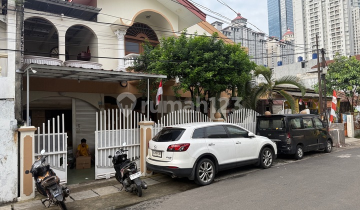 Rumah 2lt Siap Huni Akses Jalan 2 Mobil Tanjung Duren Jakarta Barat 1